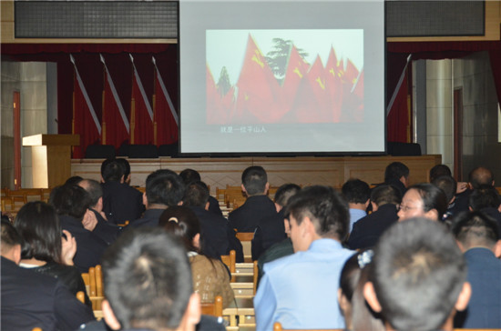 觀影現(xiàn)場-1.jpg