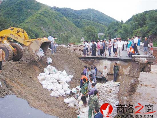 赴川搶通保暢突擊隊(duì)載譽(yù)歸來(lái)